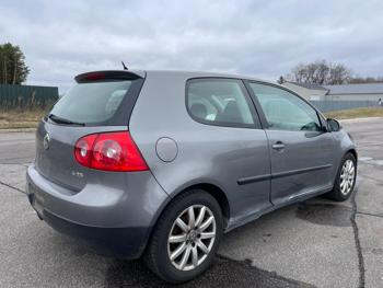 2009 volkswagen rabbit base with 141462 miles for sale near elk-river, minnesota e70ebb29228e42b6b9de51bc2cf04ddd.jpg
