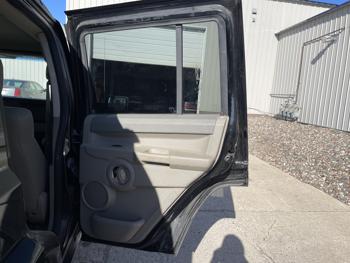 2006 jeep commander sel with 151609 miles for sale near elk-river, minnesota e7651c5c1df748078f889b7ab42878dc.jpg