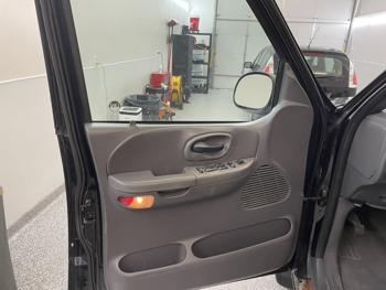 2002 ford f150 xlt with 188087 miles for sale near elk-river, minnesota e992081750bd49d4a5482e862bd02c09.jpg
