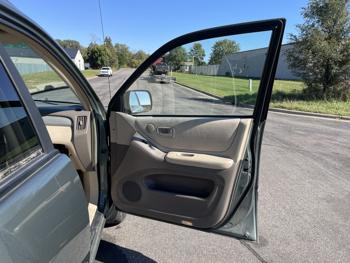 2005 toyota highlander sel with 190664 miles for sale near elk-river, minnesota ea913553d16e427f843596750894dfe2.jpg