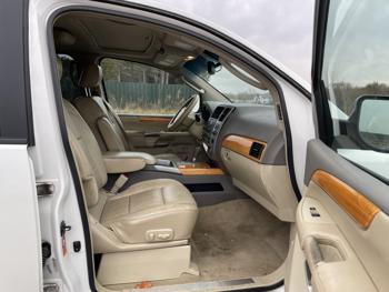 2008 infiniti qx56 sel with 215341 miles for sale near elk-river, minnesota eb7af6cf2df146eb8185a1e35a51e16f.jpg