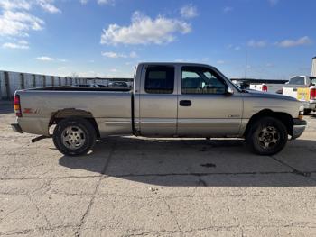 2000 chevrolet silverado 1500 with 233829 miles for sale near elk-river, minnesota ecd42896ec8e4939837f4f635c662128.jpg