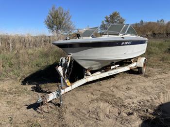 1986 century- lx-2000 for sale near elk-river, minnesota f529d66c30f547a090181ca74844477c.jpg