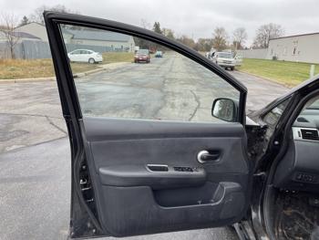 2008 nissan versa sel with 153012 miles for sale near elk-river, minnesota f6ef4ad25a254d798ea84af5272aa656.jpg
