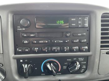2001 ford expedition xlt with 191717 miles for sale near elk-river, minnesota f741aa3d7aba446da4e2fbbe8a1d331d.jpg