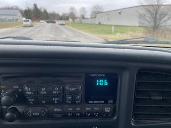 2002 chevrolet silverado-1500 sel with 229269 miles for sale near elk-river, minnesota f92014e8f3854000a4d0a4b91f370cc6.jpg
