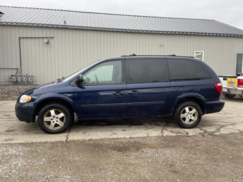 2005 dodge caravan-grand-caravan sxt with 184852 miles for sale near elk-river, minnesota fb8732244c794ce3b10a262f01054637.jpg