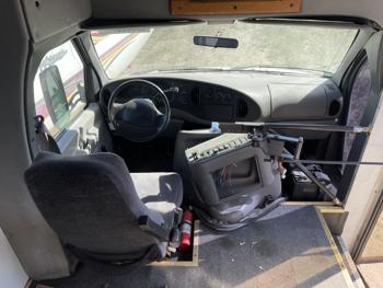 2001 ford e-350-sd sel with 110286 miles for sale near elk-river, minnesota fc6911d246ad4096a7e6e72d45eb62d2.jpg