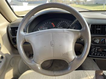 1997 oldsmobile cutlass-supreme sl with 104271 miles for sale near elk-river, minnesota fcf70b3abb684262af502c26f4029ef1.jpg
